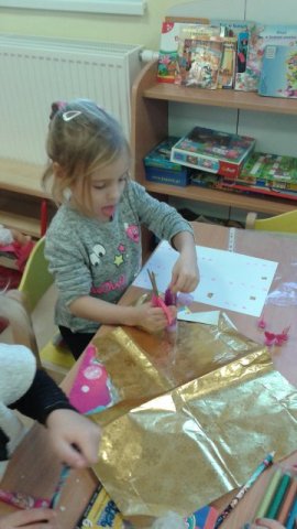 grupa iv - przygotowanie prac  na konkurs plastyczny mj przyjaciel-pluszowy mi 2